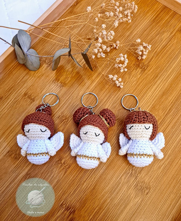 Llaveros angelitos